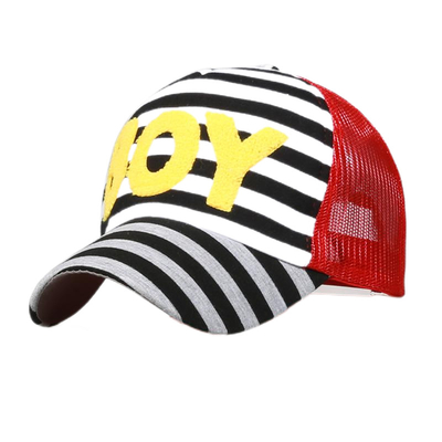 Fashionable Durable Mesh Trucker Caps Custom Embroidered Trucker Hats